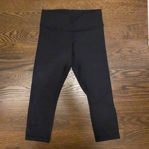 Lululemon wunder under black crops